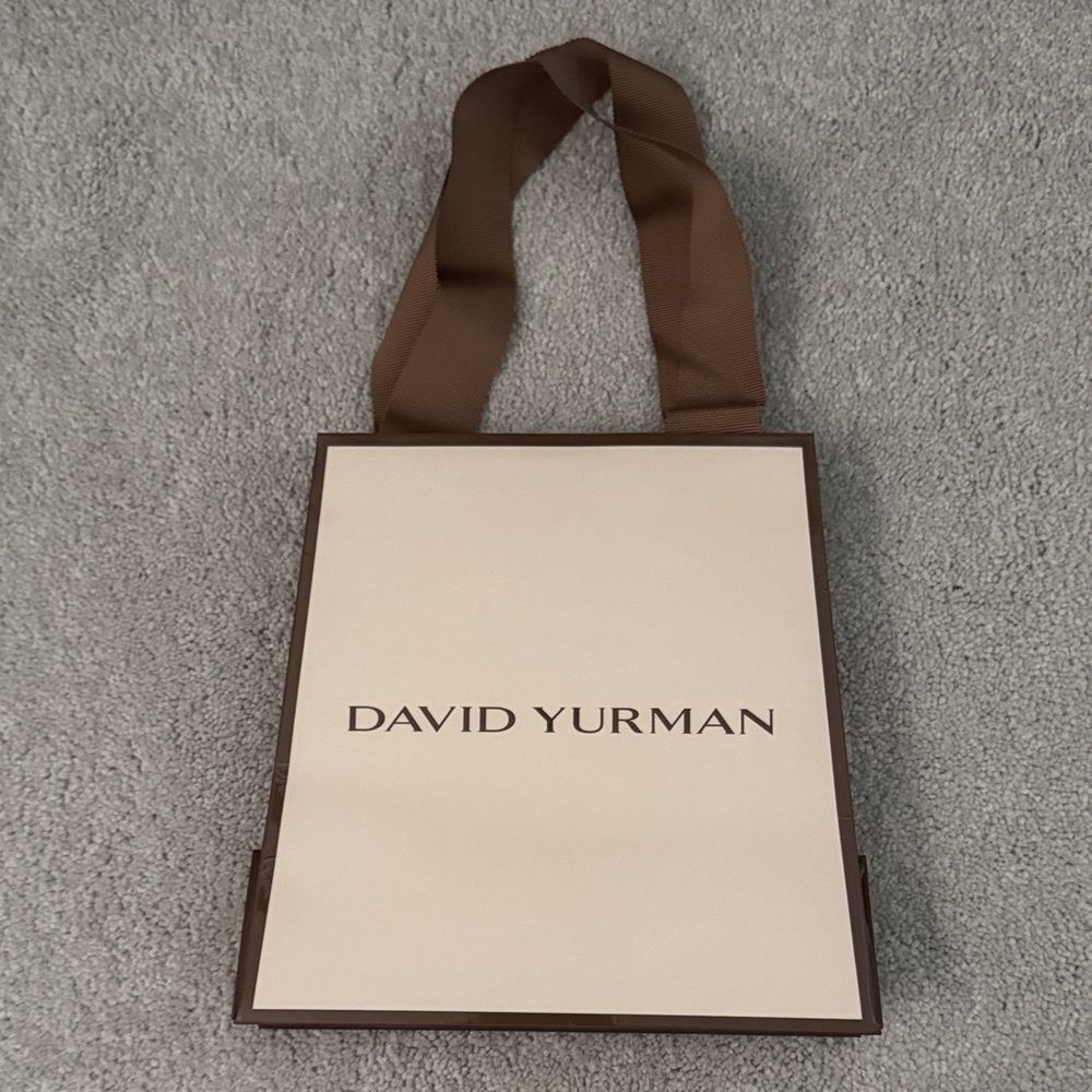 David Yurman Cream Gift Bag with Brown Handles